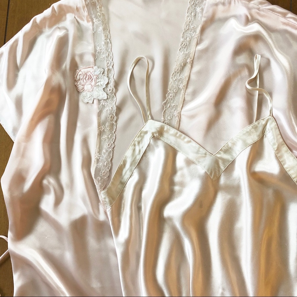 Vintage Shortie Nightgown & Robe Set
